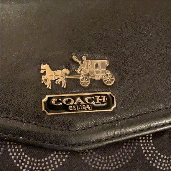 Coach large wallet and insert - Picture 9 of 9